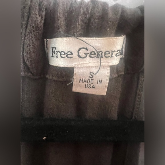 Free generation | small ~ good/great used. Sent green tank with zipper-rosss - Picture 4 of 4